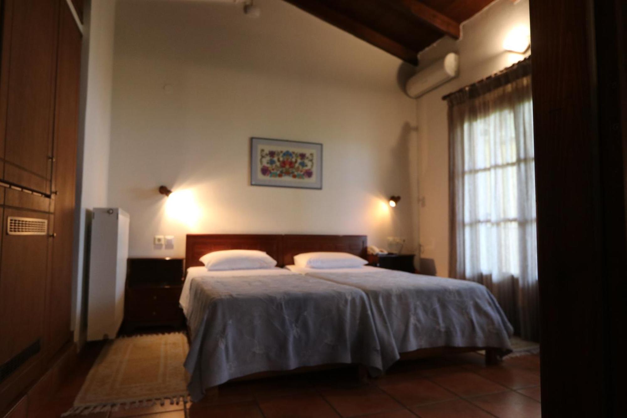 Vateri Hotel Limni  Ngoại thất bức ảnh